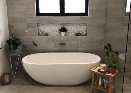 Pietra Bianca Bella Freestanding Bathtub